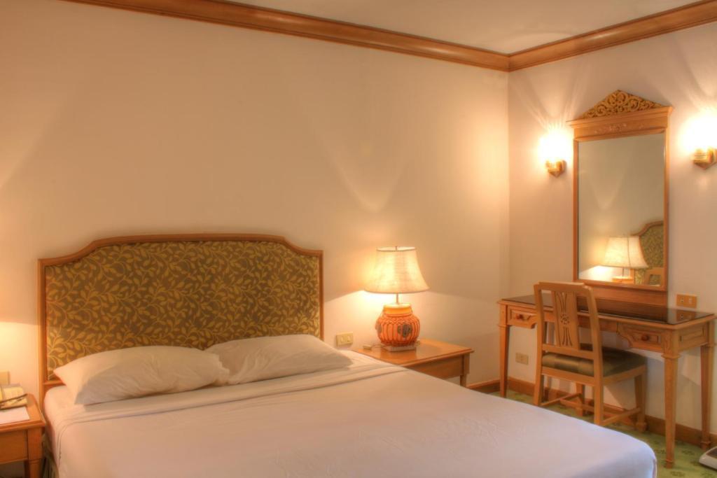 Down Town Inn, チエンマイ 部屋 写真